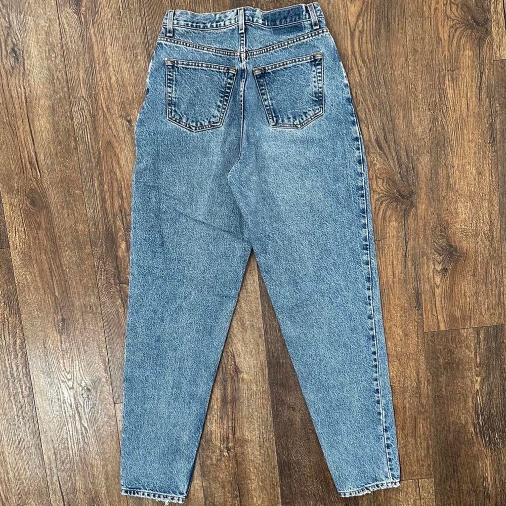 90s GAP Stonewash MOM JEANS 26x32 high waisted mom jeans Distressed Grunge